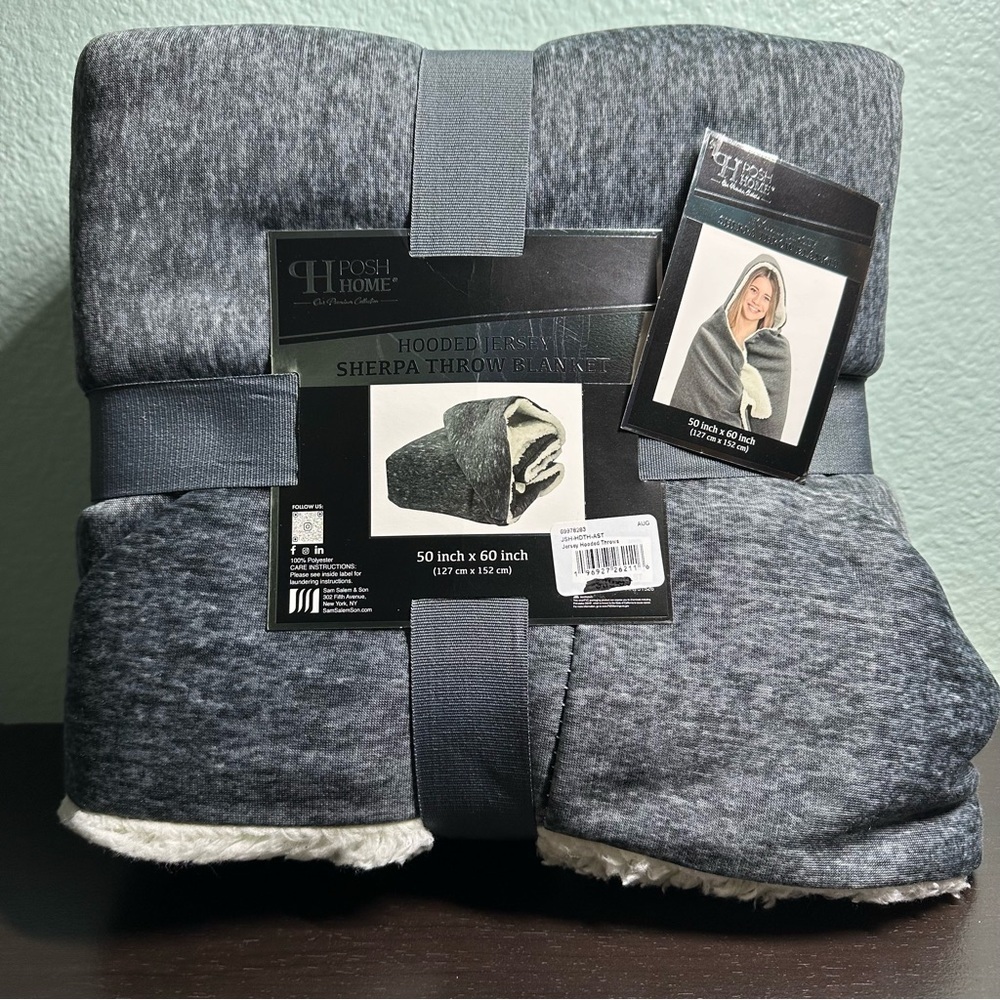 Posh Home Hooded Jersey Sherpa Throw Blanket  50”x 60” Gray New